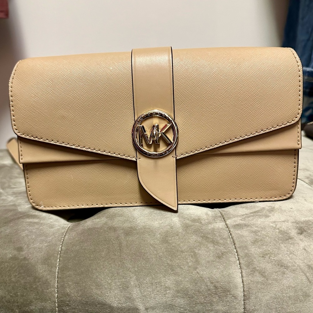 Michael Kors tan and gold crossbody shoulder purse